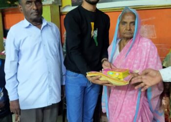 गुरुपौर्णिमेचा दिवशी गुरूंना भेटणासाठी गेले पण …….