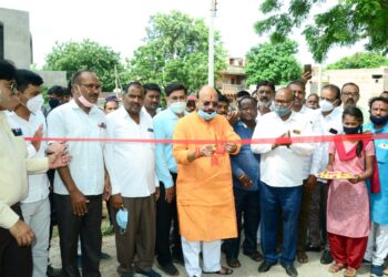 संरक्षण भिंतीमुळे विद्यार्थ्यांची एकाग्रता वाढते – पालकमंत्री गुलाबराव पाटील