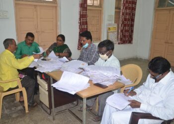 संजय गांधी निराधार समितीची बैठक संपन्न