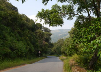 आजपासून कन्नड घाटातून छोट्या वाहनांसाठी रस्ता खुला