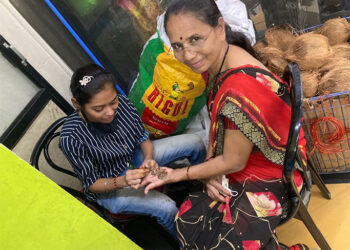 नवजीवन प्लसतर्फे हरितालिकेनिमित्त भगिनींसाठी मोफत मेहंदीची भेट