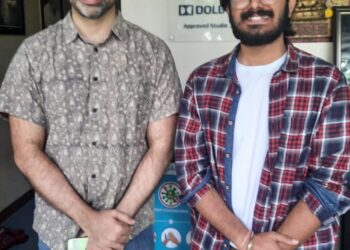 जळगावचा युवा कलाकार शौनक नारळे याच्या अल्बमचे पुण्यात रेकॉर्डिंग