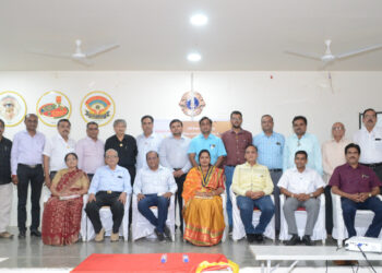 लायन्स क्लबच्या नवनियुक्त पदाधिकाऱ्यांचा केशवस्मृती प्रतिष्ठानने केला सत्कार