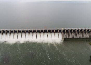 जायकवाडी धरणाचे सर्व दरवाजे उघडले, पैठण शहराला पुराचा धोका