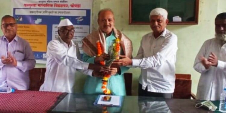 चोपडा काँग्रेसतर्फे एड .संदीप पाटील यांचा भव्य सत्कार