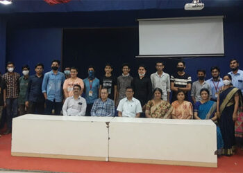 स्वामी विवेकानंद कनिष्ठ महाविद्यालयात प्रश्नमंजुषा स्पर्धा संपन्न