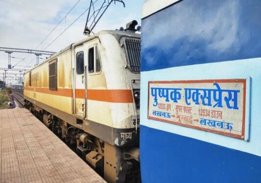 इगतपुरी-कसारादरम्यान पुष्पक एक्सप्रेसमध्ये दरोडा; प्रवासी महिलेवर बलात्कार