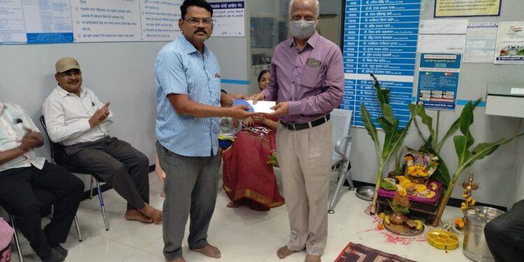 ज. जनता सहकारी बँकेच्या सिंधी कॉलनी शाखेचा ४था वर्धापनदिन उत्साहात संपन्न