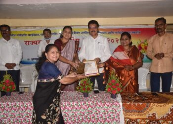 नारीशक्ती गृपच्या मनिषा पाटील यांना राज्यस्तरीय नारीदीप पुरस्कार जाहीर