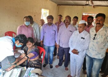 सार्वे-जामने गावात आ. गिरीष महाजन यांच्या माध्यमातून आरोग्यशिबीर