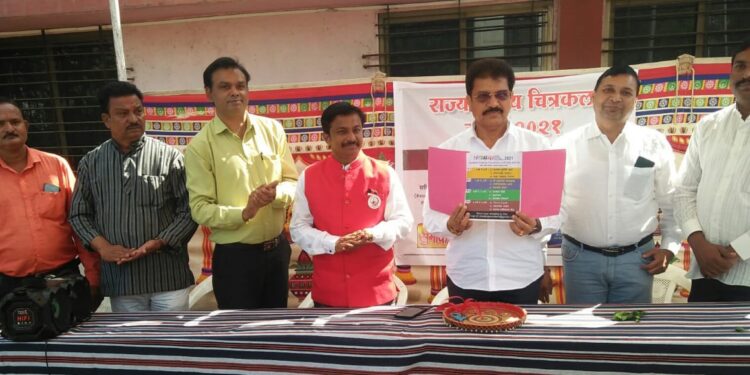 चित्रकला स्पर्धाच्या माध्यमातून विद्यार्थ्यांच्या कलागुणांना मिळणार वाव