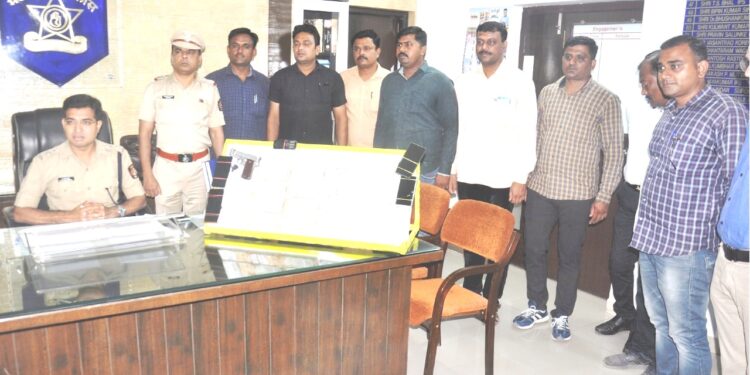 कपाशी व्यापाऱ्याची लुट करणाऱ्यांना पोलिसांनी केली अटक