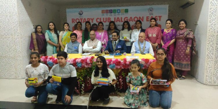 रोटरी ईस्टचा 'जळगाव पॅटर्न' सर्वांसाठी आदर्श ठरणार- डिजी रमेश मेहर यांचे प्रतिपादन