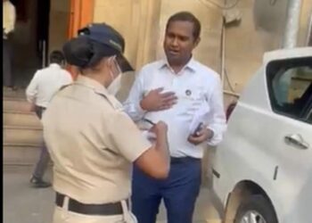 भाजपाचे आ. मंगेश चव्हाण यांना पोलीसांनी ठोठावला २०० रुपयांचा दंड