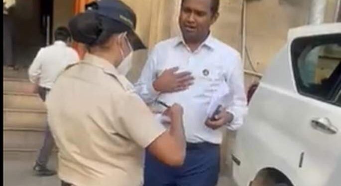 भाजपाचे आ. मंगेश चव्हाण यांना पोलीसांनी ठोठावला २०० रुपयांचा दंड