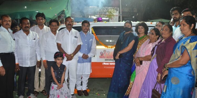 गरजूंसाठी पिंप्राळा परिसरात रुग्णवाहिकेच लोकार्पण