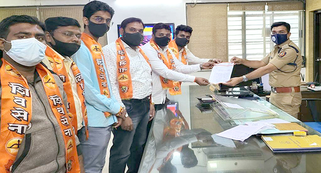 लोकशाहीला काळीमा फासणाऱ्यांवर कारवाई करण्यासाठी युवासेना आक्रमक