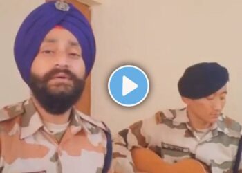 प्रजासत्ताक दिनानिमित्त जवानाने गायले अप्रतिम गाणे (व्हिडिओ)