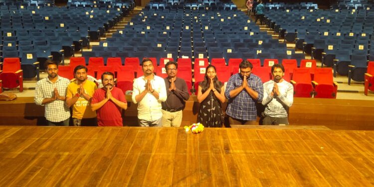 बालरंगभूमी परिषद जळगाव शाखेतर्फे जागतिक रंगभूमी दिवस साजरा