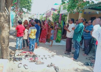 चोपड्यात महावीर नगरात  महाशिवरात्रीनिमित्त महाप्रसाद