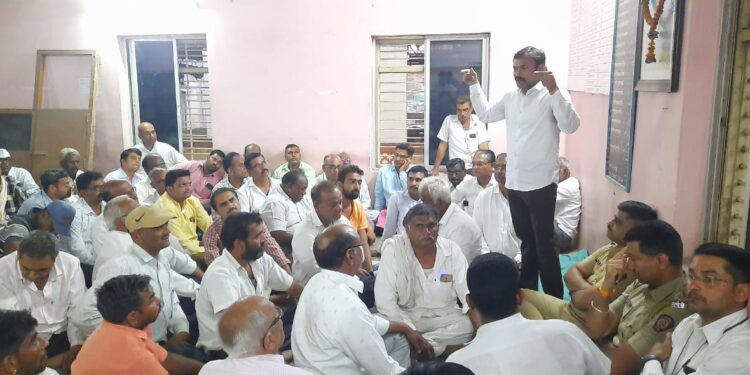 यावल तालुक्यात शेतकऱ्यांच्या होणाऱ्या पिकांच्या नुकसानी डॉ. कुंदन फेगडेंनी व्यक्त केला संतप्त