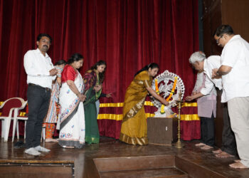 बालगंधर्व नाट्यगृहाचा कायापालट करणार – महापौर जयश्री महाजन