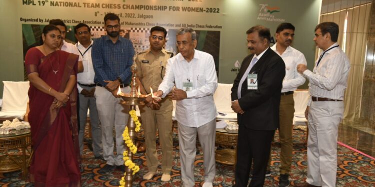 राष्ट्रीय बुध्दिबळ स्पर्धेचे थाटात उद्घाटन