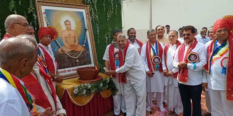 भविष्यात जळगाव सकल जैन समाज भारतात अव्वल ठरणार- बीजेएसचे राष्ट्रीय अध्यक्ष राजेंद्र लुंकड – (व्हिडिओ)