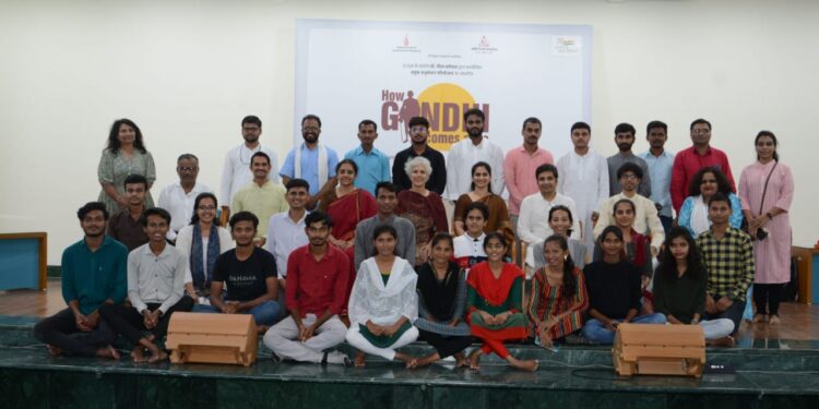 “हाऊ गांधी कम्स अलाइव्ह”मध्ये संगीत कार्यशाळा संपन्न