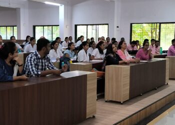 डॉ.उल्हास पाटील वैद्यकीय महाविद्यालयात आंतरराष्ट्रीय पॅथॉलॉजी दिवस साजरा