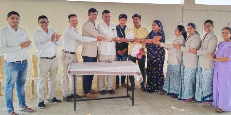 GPS कॉलेजचा अभिनव कार्यक्रम गुणवंत विद्यार्थी व पालकांचा सत्कार