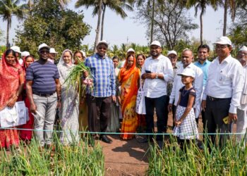 जैन तंत्रज्ञान नफ्याची शेतीसाठी खूपच उपयुक्त – अमोस लुगोलुभी