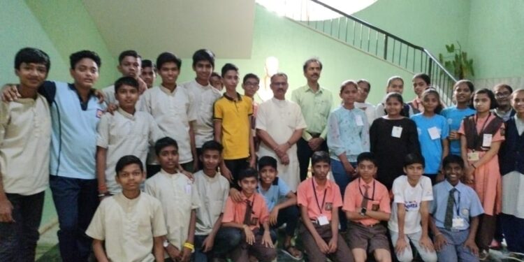 अनुभूती शाळेत ज्ञान प्रबोधिनीच्या विज्ञान शिबीराचा समारोप