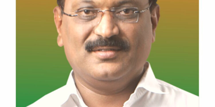 जळगाव तालुका क्रय विक्रय संघाच्या चेअरमनपदी सुनिल खडके यांची बिनविरोध निवड