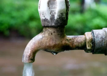 भारत नगर येथे वेळेत पाणी सोडण्यात यावा नागरिकांची मागणी