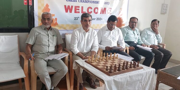 जळगाव येथे अनुभूती निवासी स्कूलमध्ये राष्ट्रीय सब-ज्युनिअर बुध्दिबळ स्पर्धा