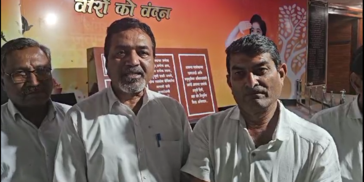 भाजपा पदाधिकार्‍याकडुन शाखा अभियंत्यास मारहाण रामानंद नगर पोलीस ठाण्यात गुन्हा दाखल