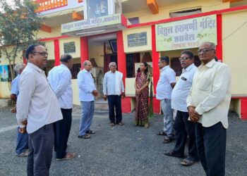 डॉ.केतकीताई पाटील यांचे संपर्क अभियान