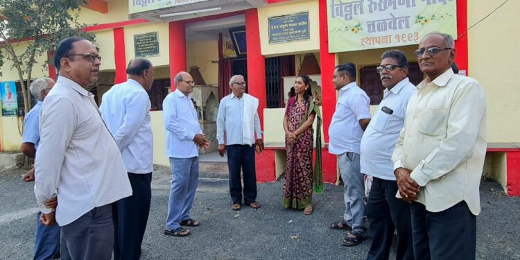 डॉ.केतकीताई पाटील यांचे संपर्क अभियान