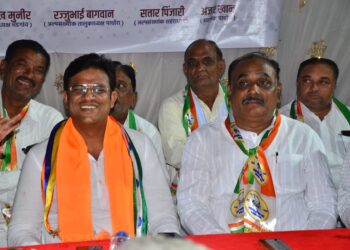 शेतकरी, तरुण, महिला, व्यापारी सगळेच त्रस्त; त्यांना आपला राग व्यक्त करण्याची संधी : संजय वाघ