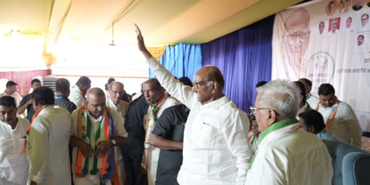 हुकूमशाही सरकारला जनताच आता घरी पाठवणार