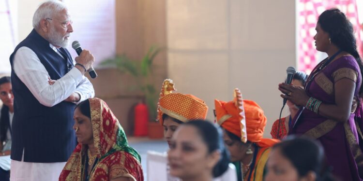 आर्थिक सक्षमीकरणासोबत महिलांच्या सुरक्षिततेला सर्वोच्च प्राधान्य – प्रधानमंत्री नरेंद्र मोदी