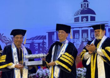 अनिल जैन यांना डी.वाय.पाटील कृषी व तांत्रीक विद्यापीठाची डॉक्टरेट प्रदान