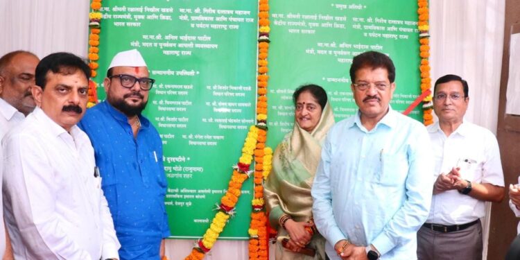 प्रत्येक ग्रामपंचायतीने स्वच्छतेची व्यापक चळवळ उभी करावी