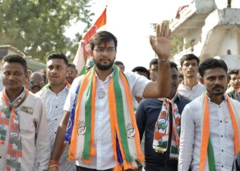 आम्ही कायम सोबत राहू’ हा ग्रामस्थांची दिलेला विश्वास माझा उत्साह व आत्मविश्वास वाढविणारा – धनंजय चौधरी