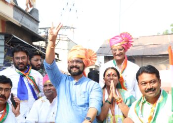 गेल्या पाच वर्षांपासून जनसामान्यांचे प्रश्न सोडविणाऱ्या रोहिणी खडसे यांना विजयी करा – खा.अमोल कोल्हे