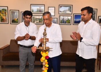 एपिक’ फोटो प्रदर्शनाची सुरवात