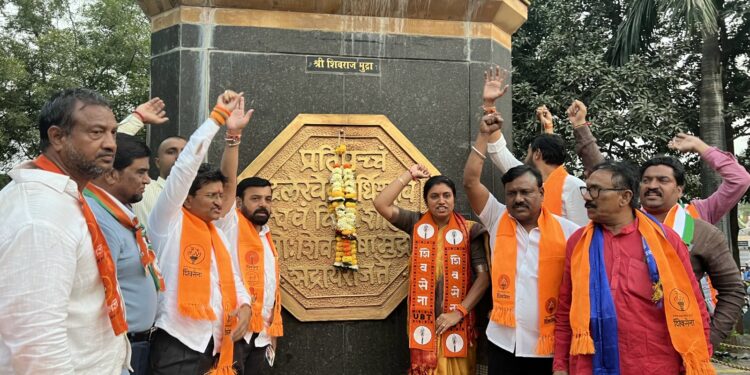 स्त्रीशक्तीच्या सहभागासह जयश्री महाजन यांचे बाईक रॅलीने शक्तिप्रदर्शन; मतदारांमध्ये उत्साह