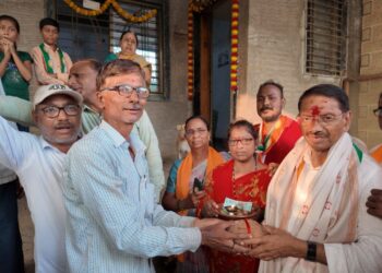 धरणगाव तालुक्यात गुलाबराव देवकरांच्या प्रचाराचा झंझावात, गावागावात जल्लोषात स्वागत