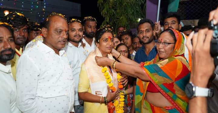 सुलवाडी ते मुंढोदे पुलाबाबत दिलेला शब्द पाळून विद्यमान लोकप्रतिनिधींनी जनतेची दिशाभूल करणे थांबवावे – रोहिणी खडसे